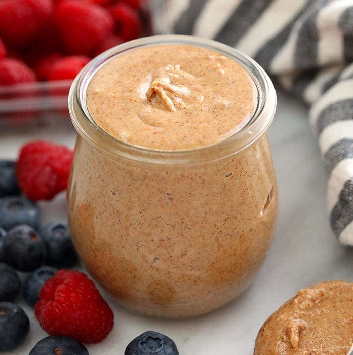 Your 10-Minute Guide to Blender Vanilla Bean Almond Butter